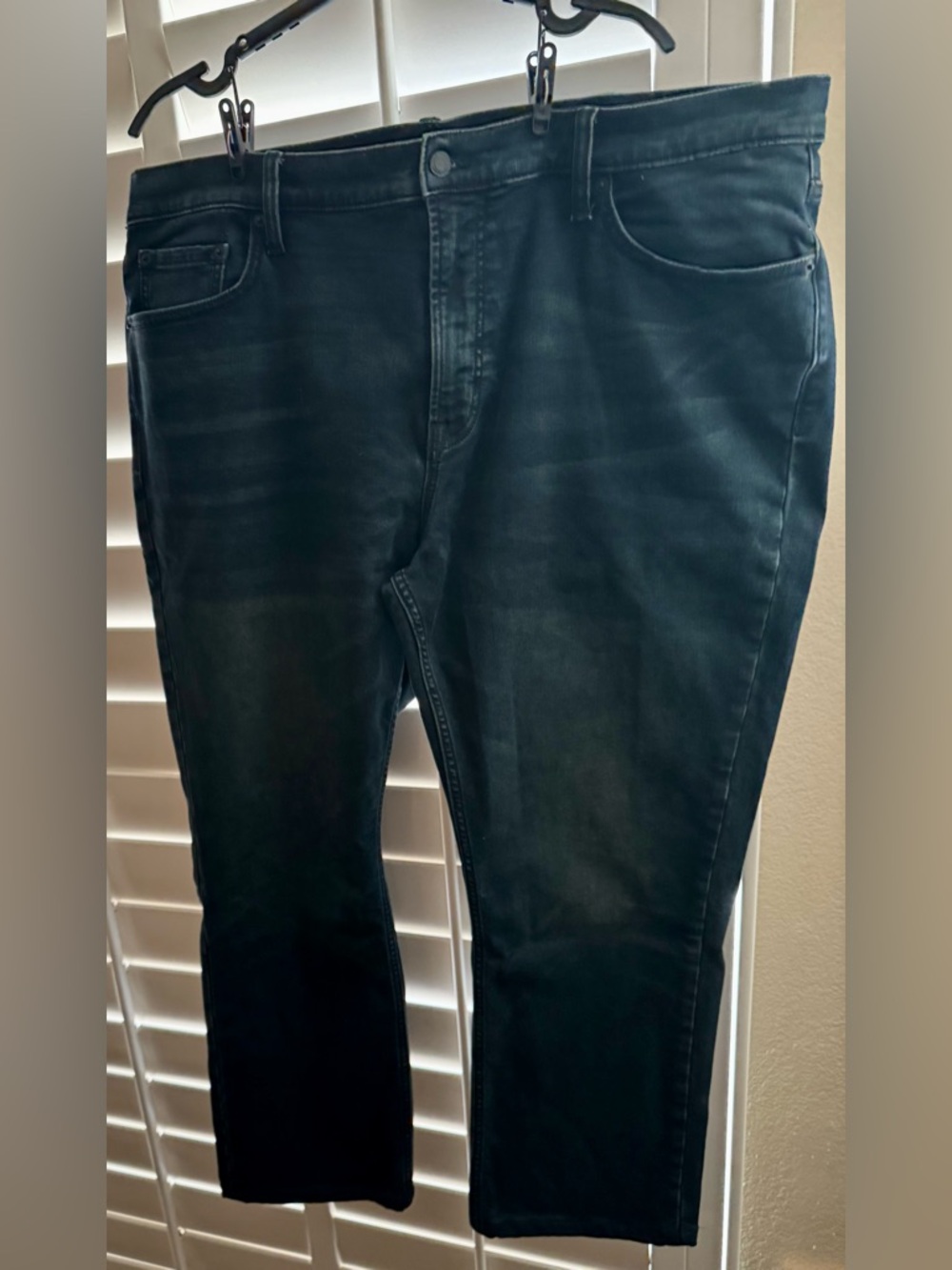 Old Navy Men's Dark Wash Slim Jeans - Classic Everyday Style